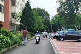 北京海淀西三旗“海绵改造”  破解小区积水难题图片