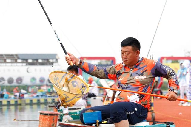 追光丨火爆！我国超4亿人玩户外，都在玩啥？