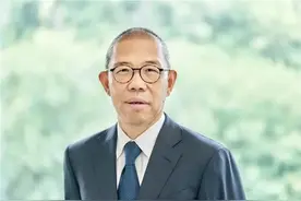 身价4500亿元 钟睒睒三度加冕中国首富 马化腾排名第二图片