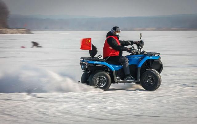 玩冰嬉雪！是时候了！