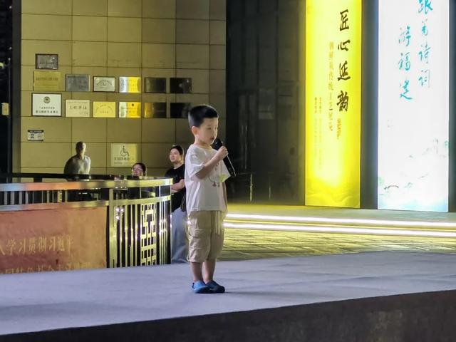 “夏夜音浪 市集狂欢” 演绎活动（百姓舞台）线上报名啦！
