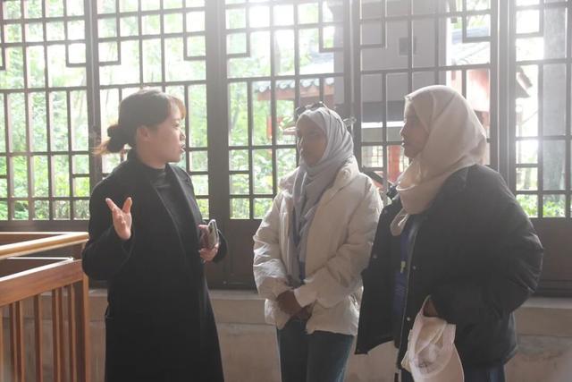 燃爆！60+国际青年探秘大足石刻，沉浸式对话千年文明！