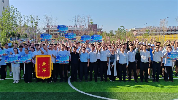十一载安翔丝路，新航程翼联云梁——乌鲁木齐航空成立十一周年发展纪实