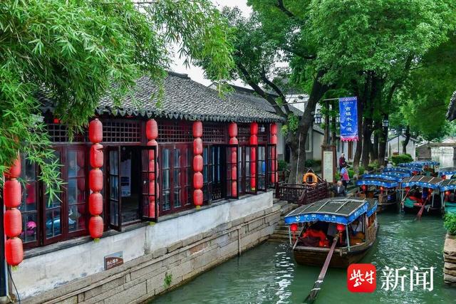 跟着鸡头米游苏州甪直，开启精彩寻鲜之旅！
