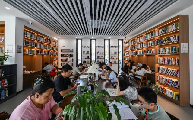 重报圆桌会｜厚植城市人文底蕴 加快打造新时代文化强市
