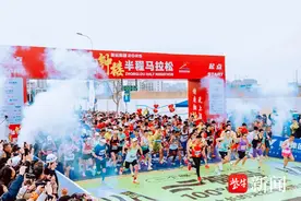 天目湖全麦芽啤酒燃情助力盐城常州马拉松，与数万名跑友共启活力盛宴图片