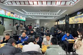 半年间开了30多家店，胡辣汤如何征服济南人的胃？图片
