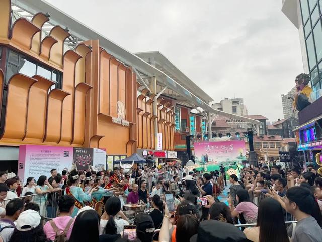 国庆“云”游记｜假期“趣”哪玩？你的快乐，云岩承“包”了