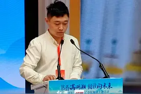阅读向未来⑤丨视障读者陈天冶：目光和脚步丈量不到的地方，阅读可以图片