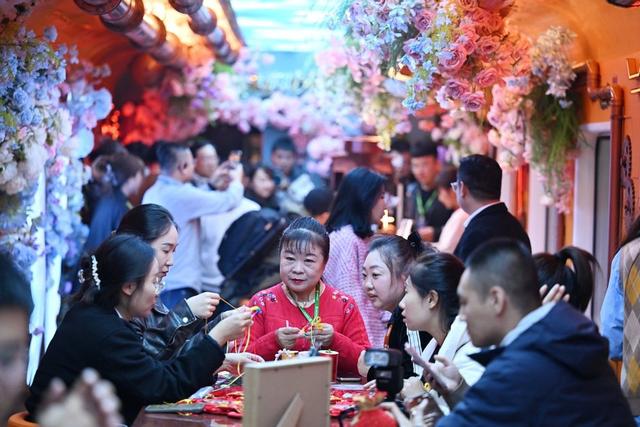 【中国那些事儿】外媒：“China Travel”热度不减 未来五年中国将打造更高质量旅游体验