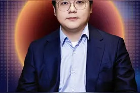 年度经理人：赵腾｜新京报巅峰电竞人2023图片