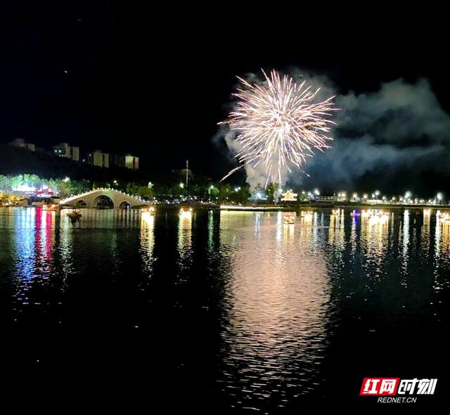 组图 | 在南岳金月湖 邂逅“中式浪漫”
