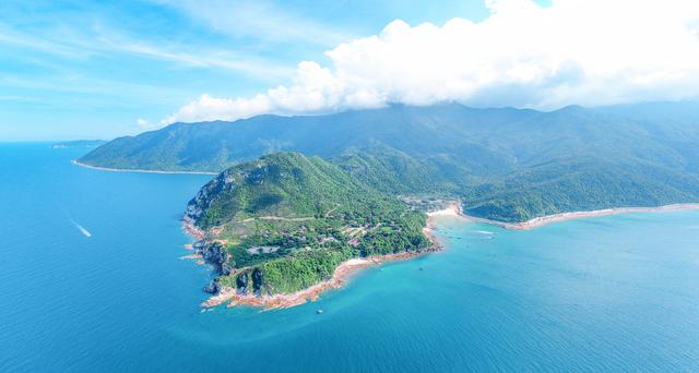 大鹏发出文旅“大礼包”！八大新政+真金白银，邀你共创山海顶流