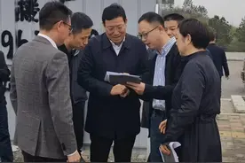 华学健到部分县市区调研经济运行工作，督办环保督察问题整改图片
