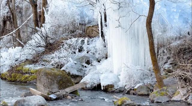 出片率100%！北京震撼冰瀑奇观上线，游客慕“冰”而来