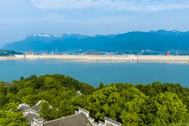 南涝北旱！汛情旱情同时来袭，如何防御？图片