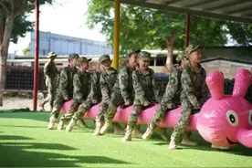 雏鹰夏令营，军娃来打卡图片