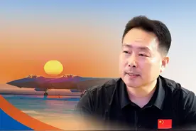 空军首任发言人申进科35篇手记带你看两会！图片