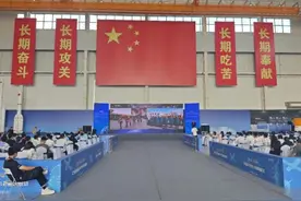 与航天员面对面：南昌飞行大会压轴节目精彩呈现图片