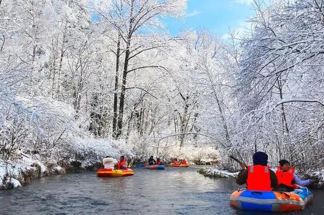飞雪沐泉 乐享白山 | 玩透白山冰雪！“长白山之冬”五大主题路线推荐攻略请收好！