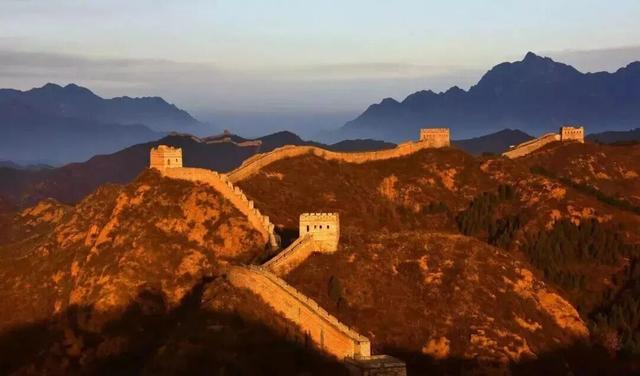 冬日来金山岭长城感受壮丽非凡、韵味独特的自然画卷