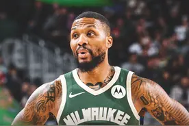 ⌚拿好比赛用球！利拉德两万分之夜7记三分爆轰40分！图片