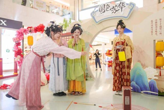 国庆中秋假期四川文旅消费活力十足 多项数据登上全国热榜