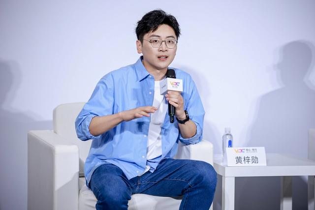 对话 vivo OS 产品副总裁：AI 不会产生新的需求，通往远方是马车还是蒸汽机是产品形式问题
