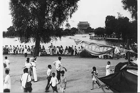 老照片带您逛老北京消夏“四胜”之一：荷花市场好消夏图片