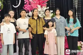 寻子19年的“棉花糖爸爸”迎女儿回老家，小杨梅直面镜头鼓励更多人找家图片