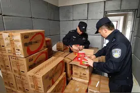 一场纠纷引出2000余万元假冒品牌电池商标案 警方顺藤摸瓜抓获嫌犯15人图片