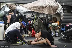 美《大西洋月刊》：道德教育全面退潮，美国人变得越来越悲伤、暴躁图片