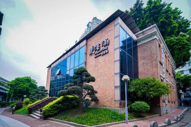 在东濠涌，赴一场与流水和清风的约会