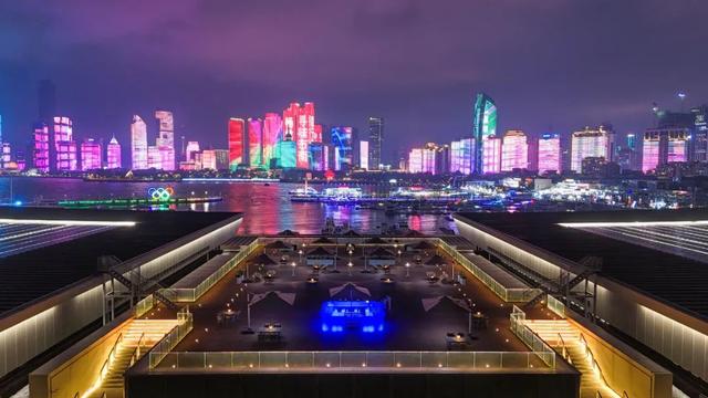 玩海更“野”的打开方式：鲨鱼快艇+乐景餐吧+游乐市集！