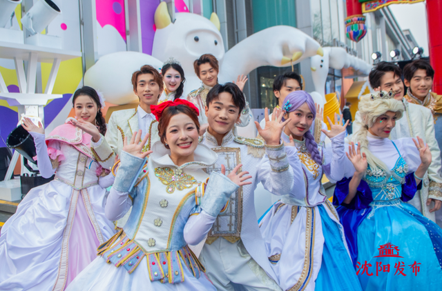 沈城“初雪”落方城 “雪趣铜行”冬季主题街区启幕