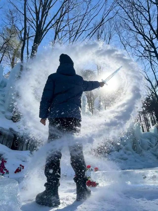 免费申领！白云山冰雪仙境邀您花式玩儿雪！