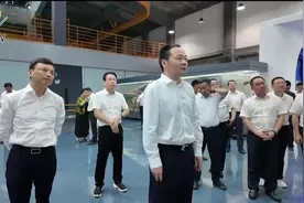 江西省上饶市党政代表团来崇考察调研视频封面