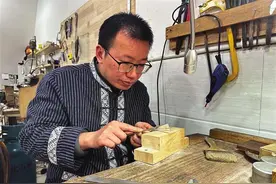 一锤一錾 锻造时光——锻银手艺人高秋林的故事图片