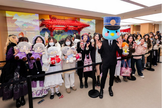 秦风唐韵 潮遇长安 | 外国驻陕领事官员打卡西安 解锁国潮赋能下的文商旅新体验