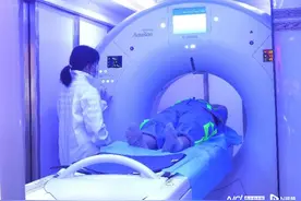 肺癌患者又迎利好！国产双抗对比K药更能延长无进展生存期图片