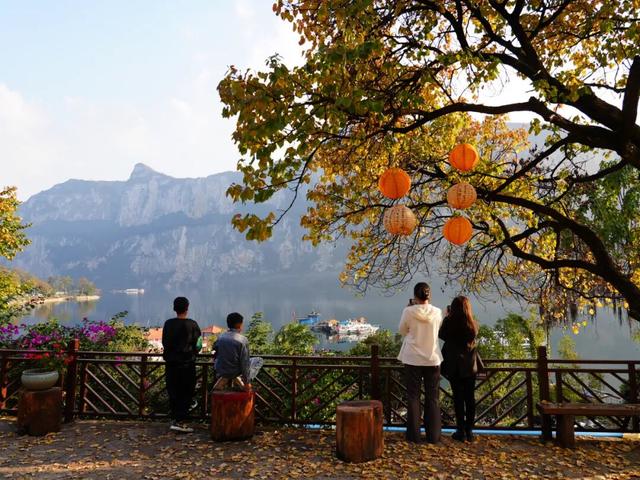 本周末，化屋村迎来一波打卡热