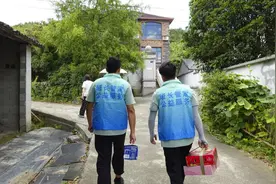 “家政服务暖心送到家”——班长管家家政服务公益活动图片