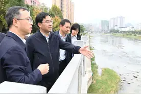 铜仁市委书记去看了拦河坝图片