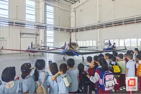 探秘无人机感受科技魅力 市小记者协会携手板仓实验学校开展研学活动图片