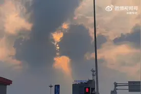 那些被爱情感动的瞬间图片