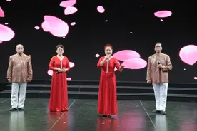 “东营银行杯”滨州市首届中老年团体节目展演——《京剧联唱》图片