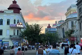 网红哈尔滨泼天富贵之后：机票价格较寒假回落，酒店民宿供大于求首现图片