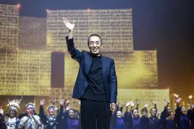 25周年25个瞬间㉓｜张艺谋：用中国5000年文化与科技、未来对话图片