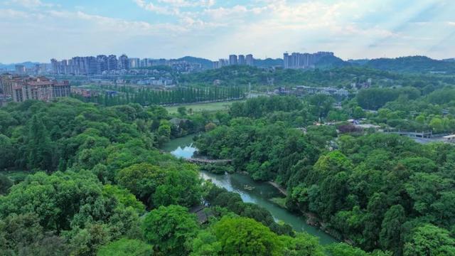 贵阳热门景点公交乘车攻略，带你get正宗夜生活~
