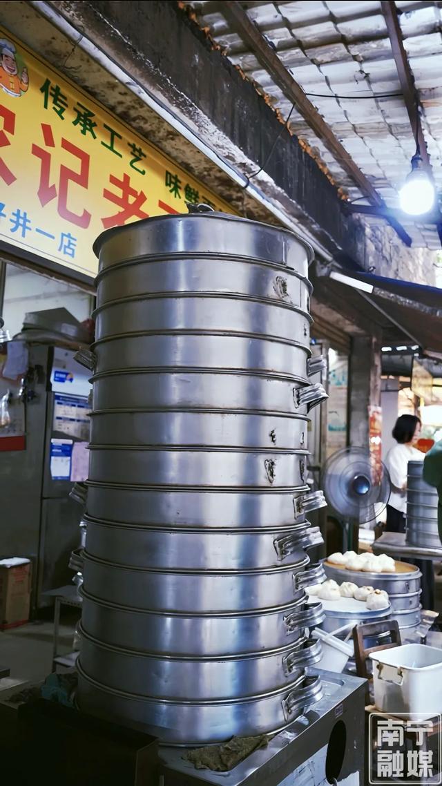没逛过这里的早市，≈不认识南宁